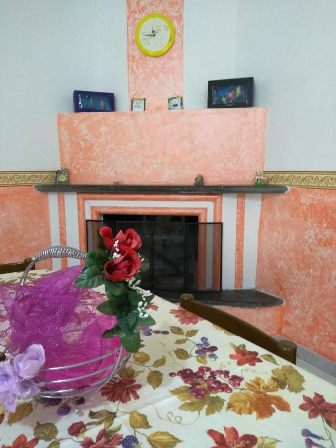 Casale Hibiscus Villa Santa Maria Del Focallo Buitenkant foto