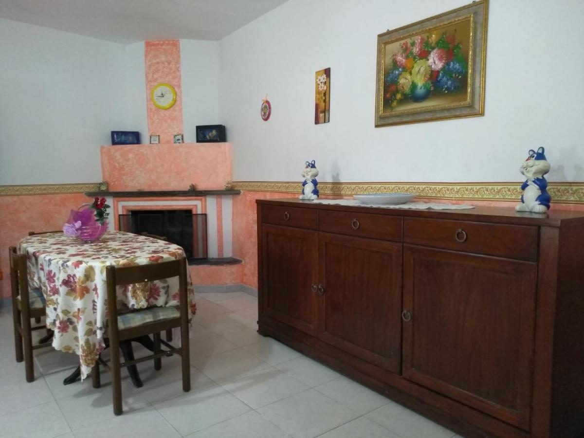 Casale Hibiscus Villa Santa Maria Del Focallo Buitenkant foto